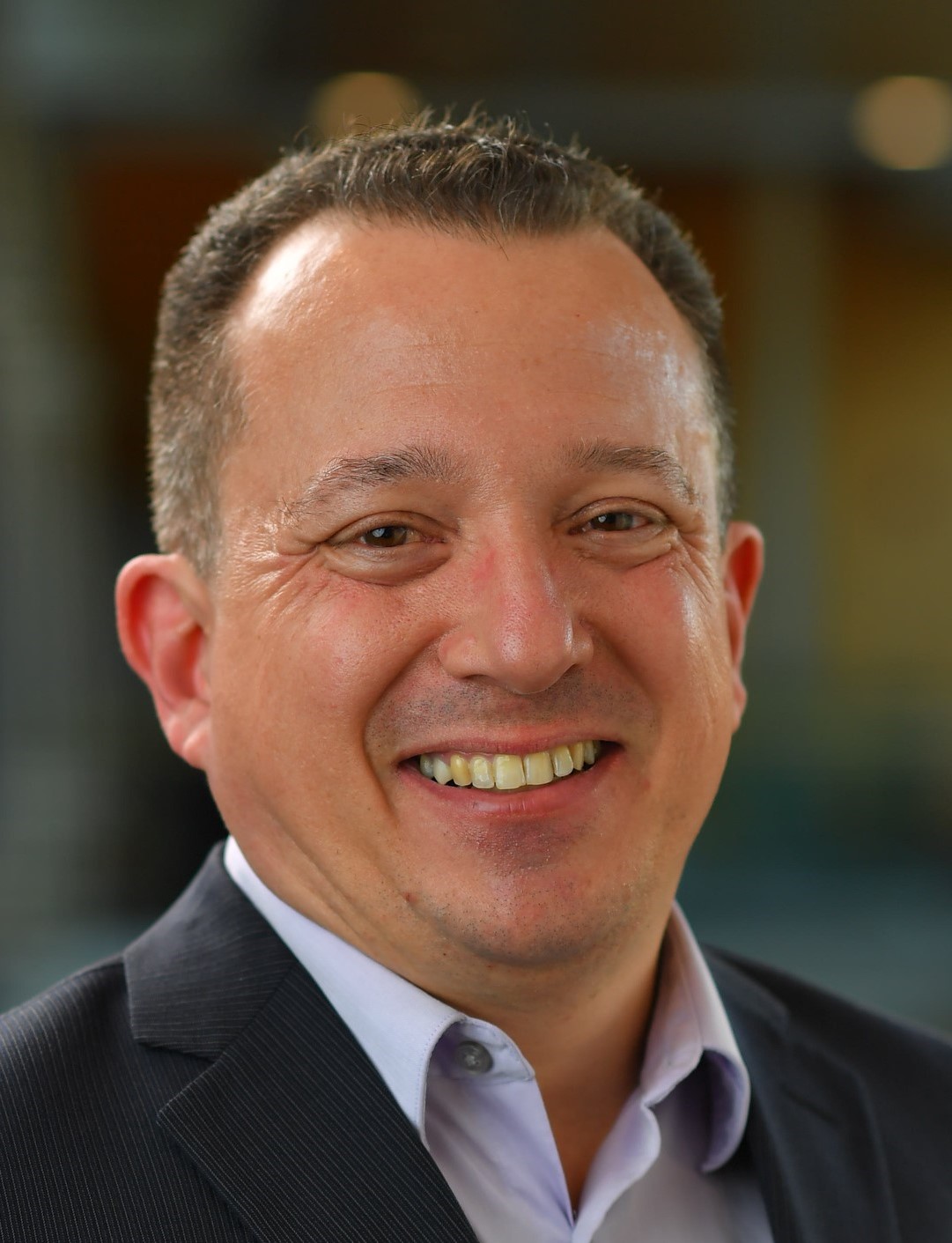 Headshot of Dan Wainstock.